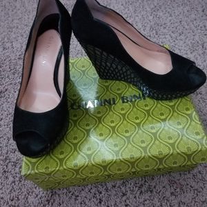 Gianni Bini Black Rhinestone Heels